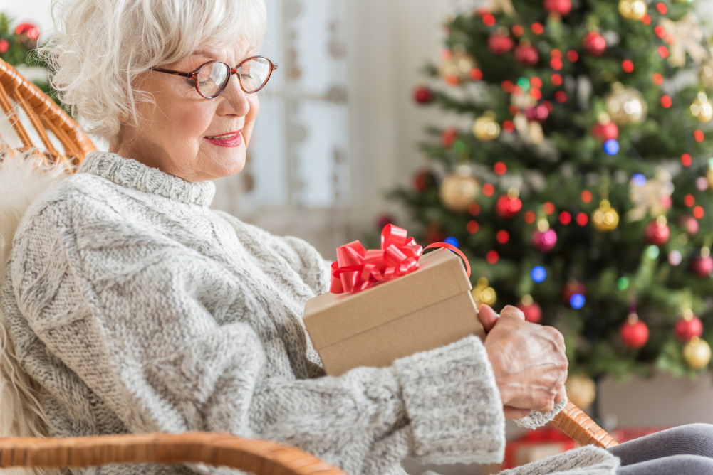 The 5 Best Holiday Gifts for Seniors - Frontier Senior Living