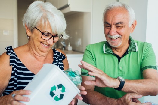 Senior couple organizing for their move to Fellowship Square Senior Living