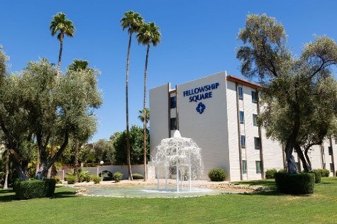 Photo of front entrance Fellowship Square senior living in Tucson